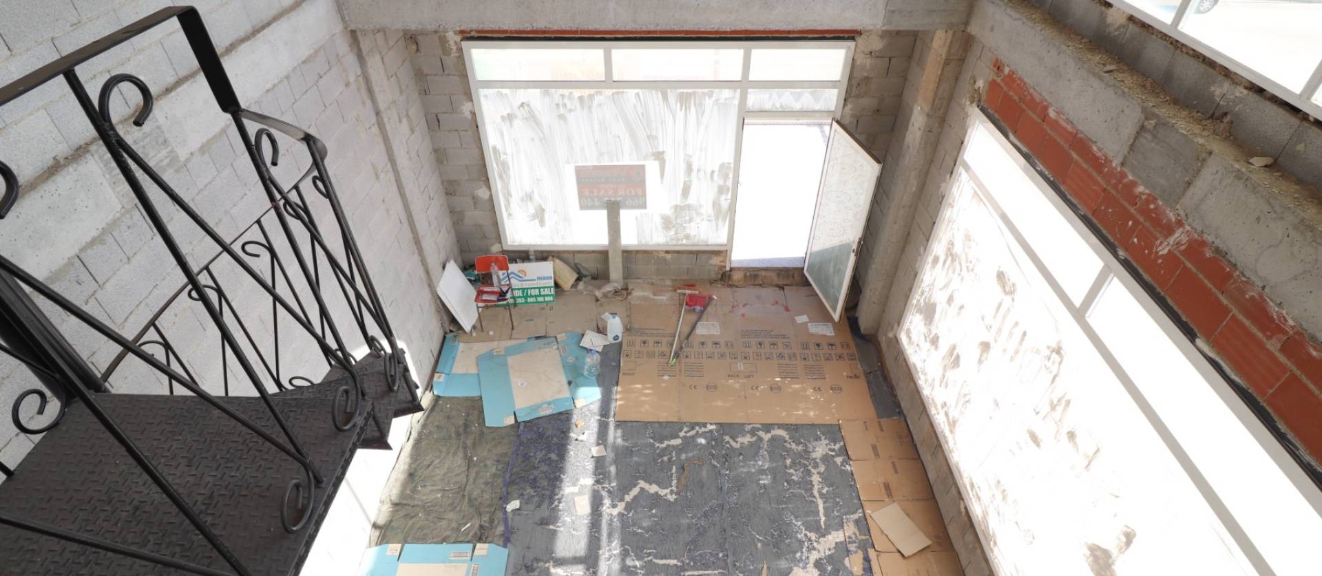 Sale - Commercial - Benimar