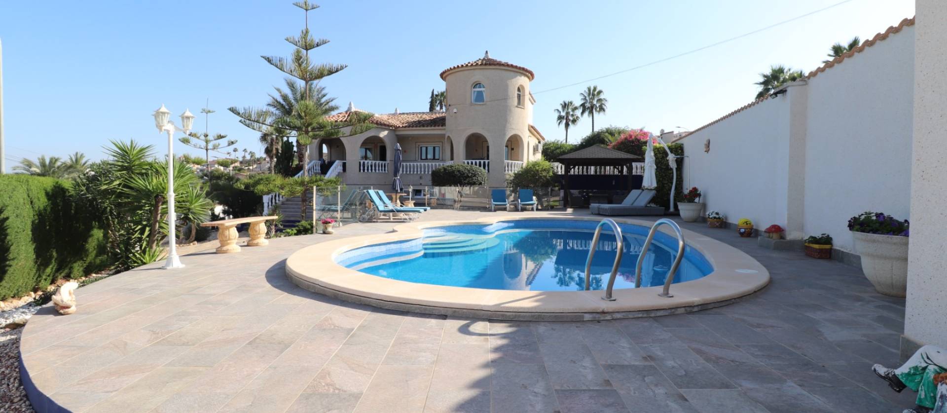 Bestaande woningen - Villa - Algorfa