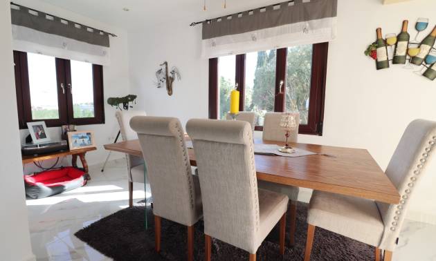 Bestaande woningen - Villa - Algorfa