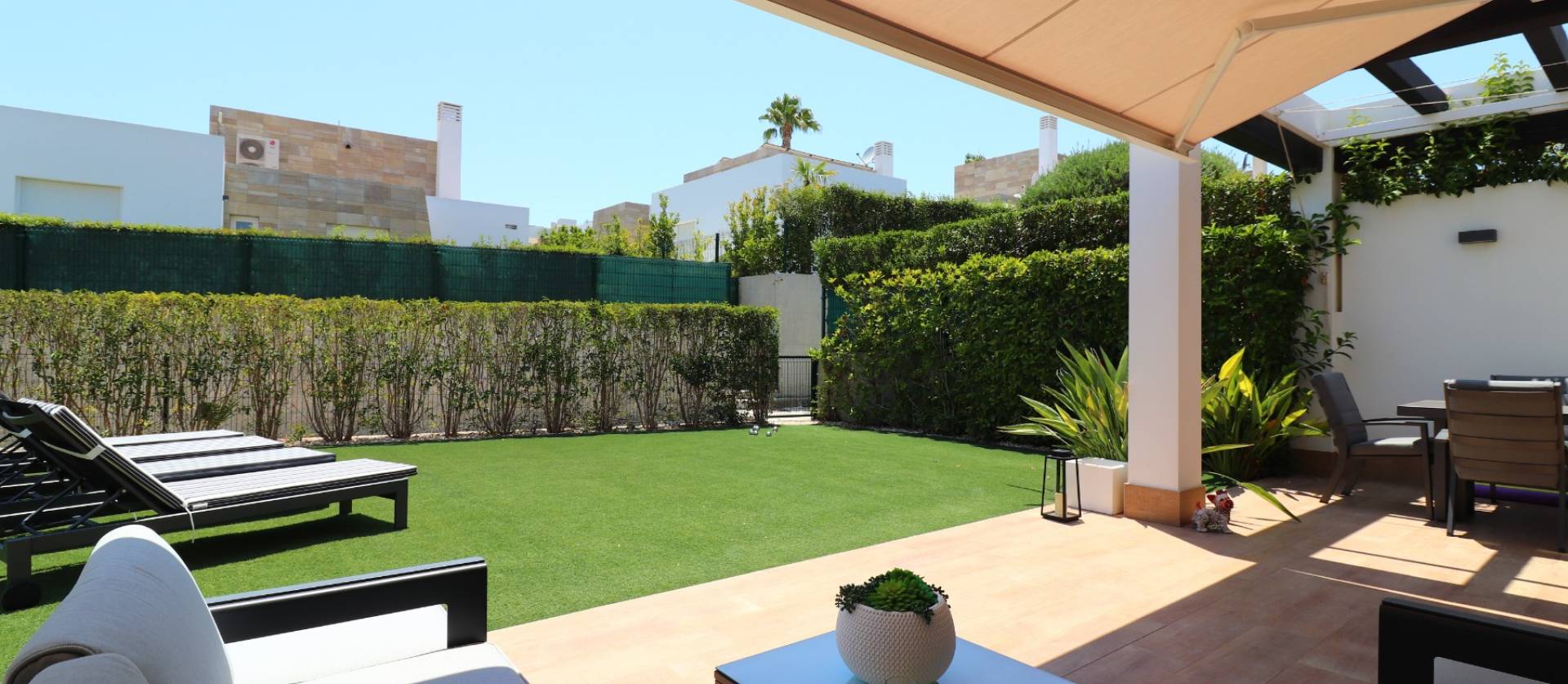 Sale - Villa - Algorfa