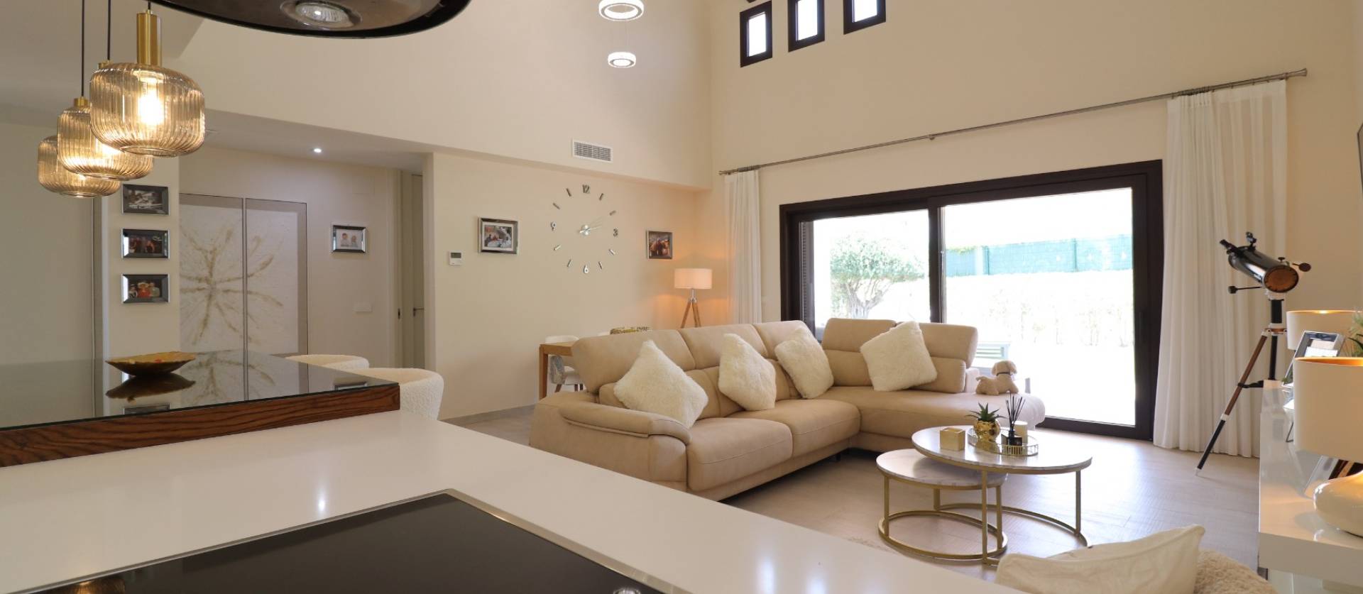 Sale - Villa - Algorfa