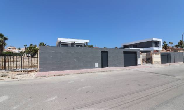 Sale - Villa - Ciudad Quesada