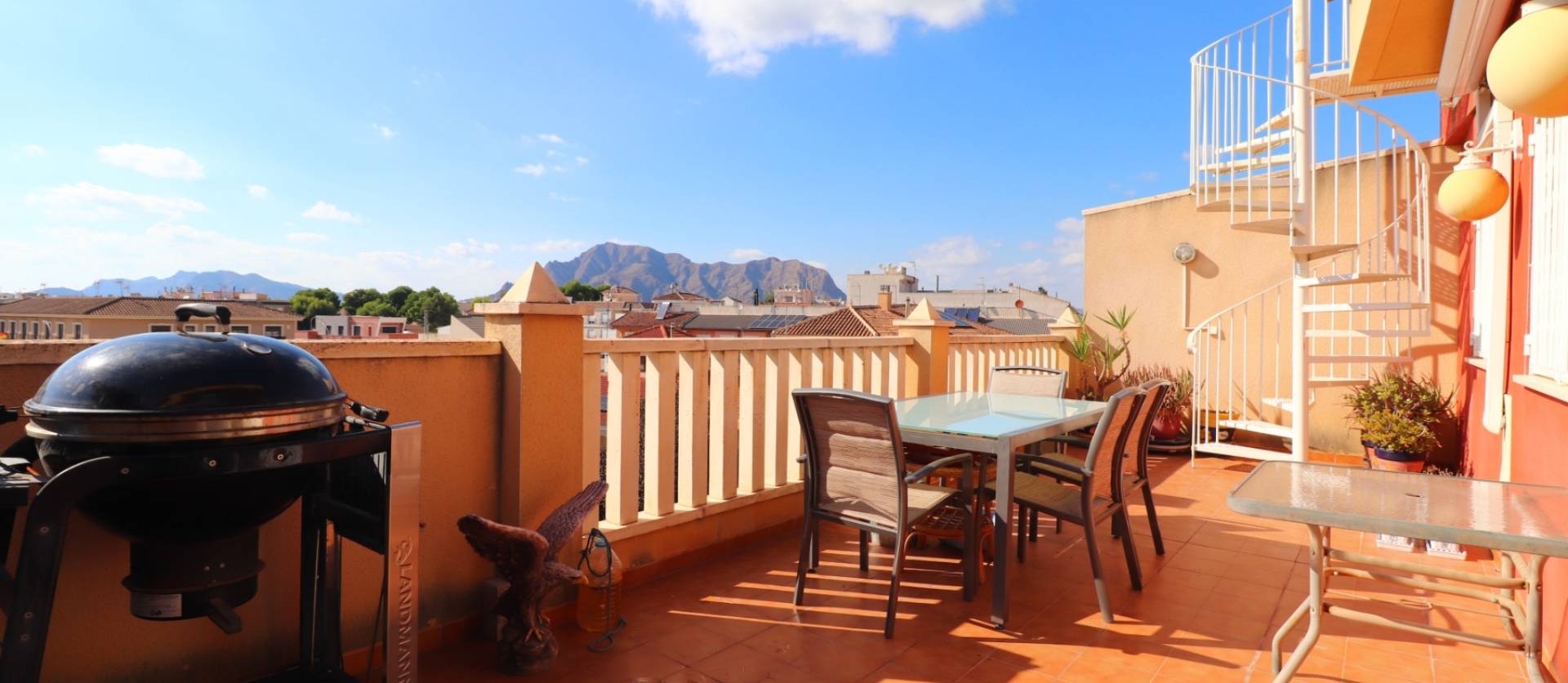 Revente - Apartment - Rafal