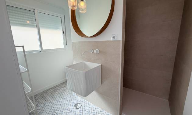 Revente - Apartment - Lo Pagan