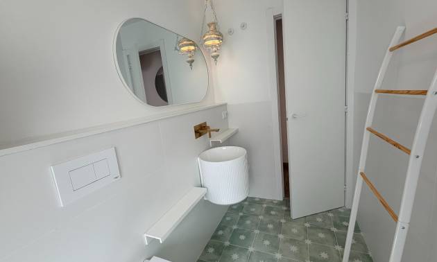 Revente - Apartment - Lo Pagan