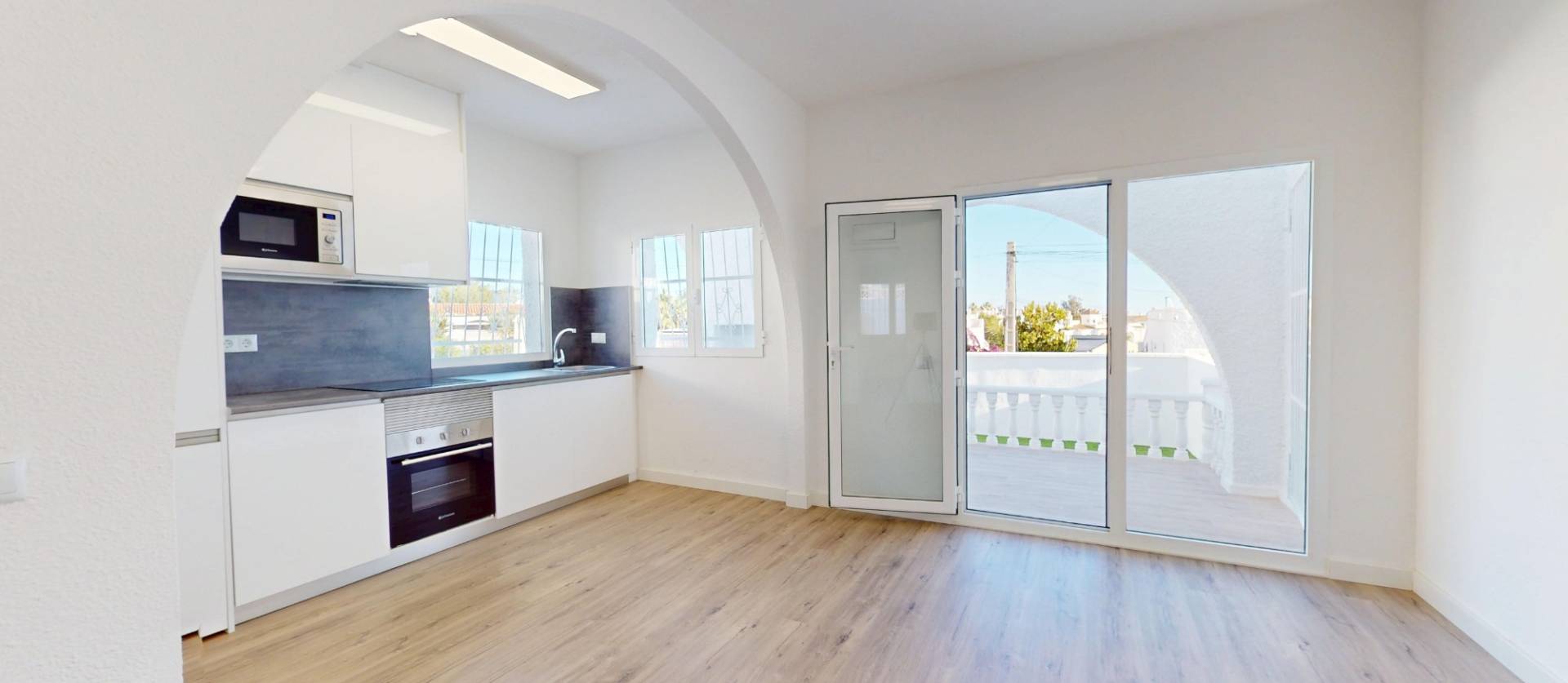 Sale - Bungalow - Orihuela Costa