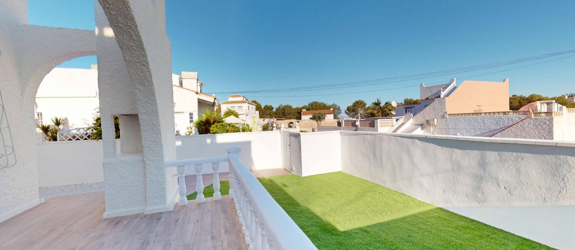 Sale - Bungalow - Orihuela Costa