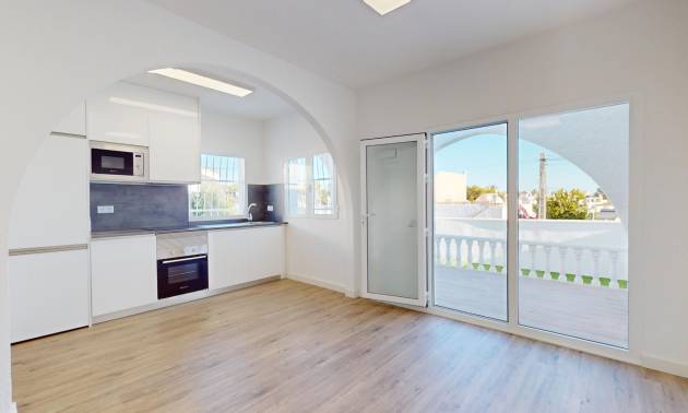 Sale - Bungalow - Orihuela Costa