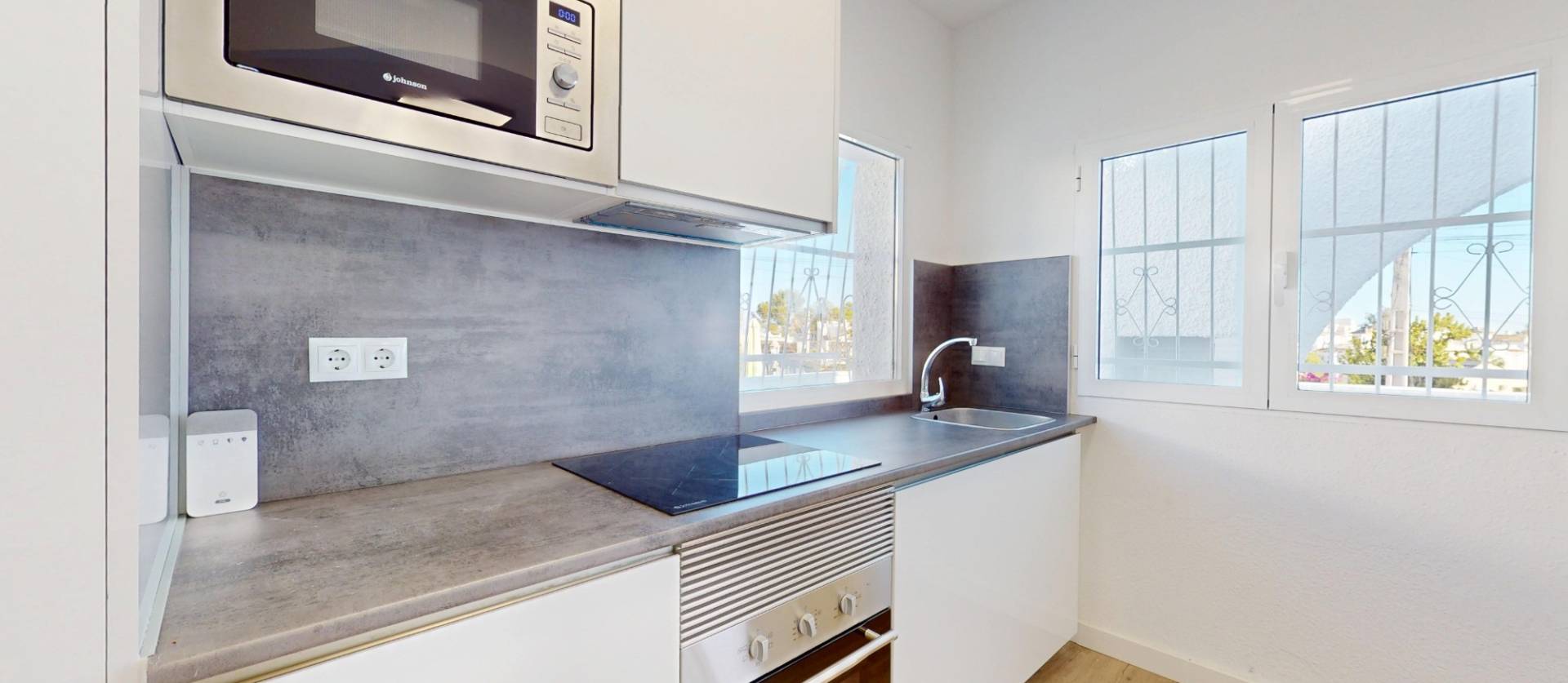 Sale - Bungalow - Orihuela Costa