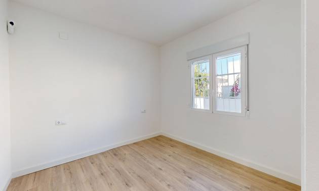 Sale - Bungalow - Orihuela Costa