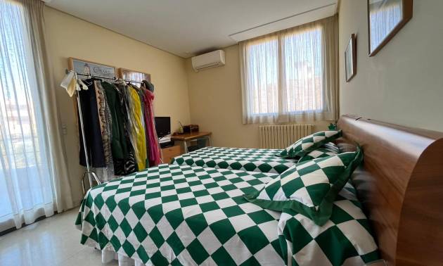 Revente - Villa - Orihuela Costa