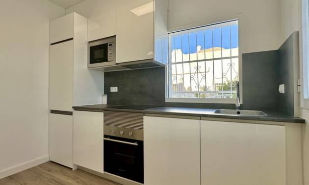 Sale - Bungalow - Orihuela Costa - Las Filipinas