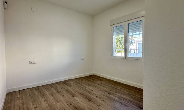 Sale - Bungalow - Orihuela Costa - Las Filipinas