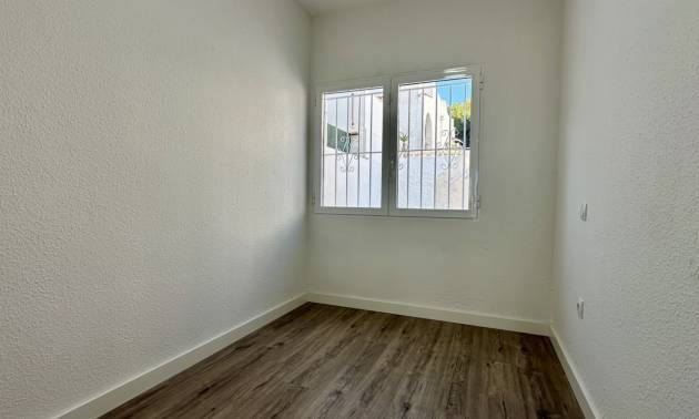 Sale - Bungalow - Orihuela Costa - Las Filipinas