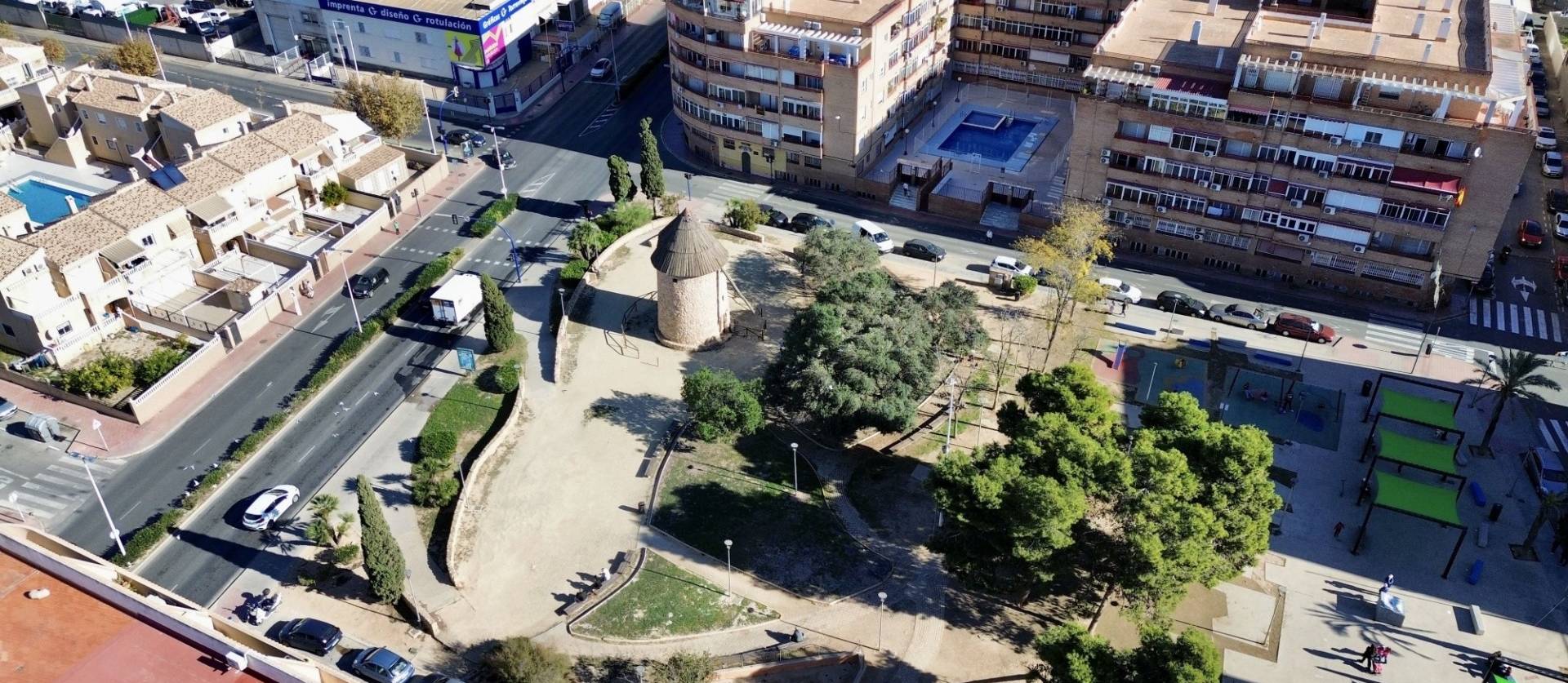 Sale - Apartment - Torrevieja - El Molino