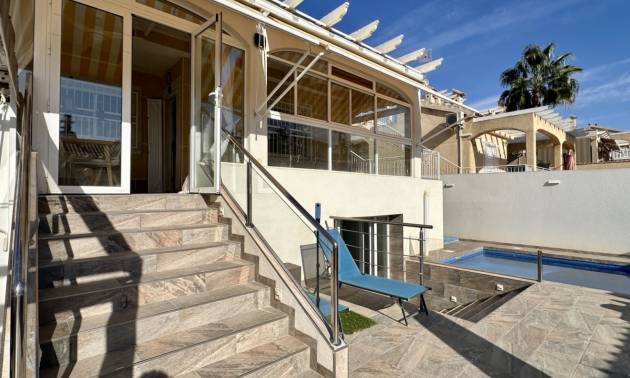Sale - Villa - Orihuela Costa - Los Altos