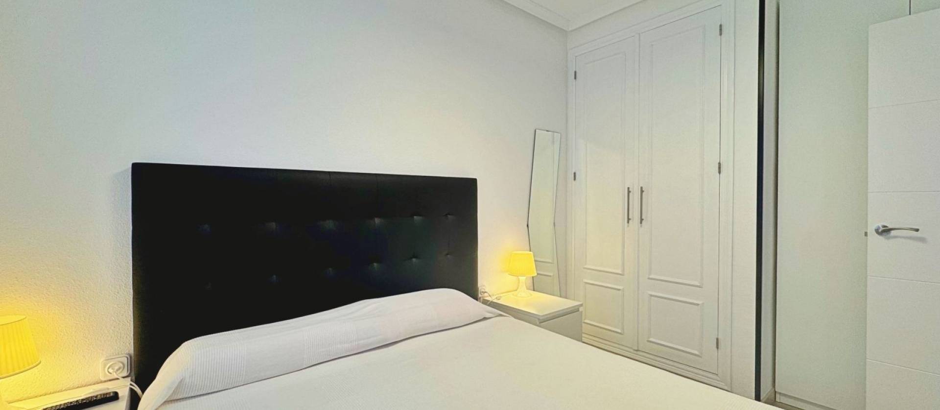 Sale - Apartment - Torrevieja - La Mata