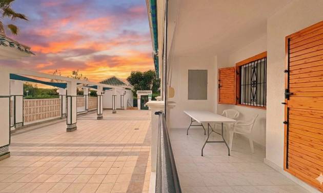 Sale - Apartment - Torrevieja - La Mata