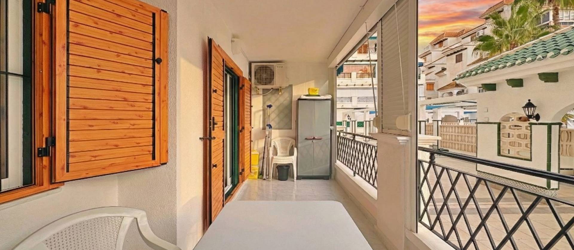 Sale - Apartment - Torrevieja - La Mata