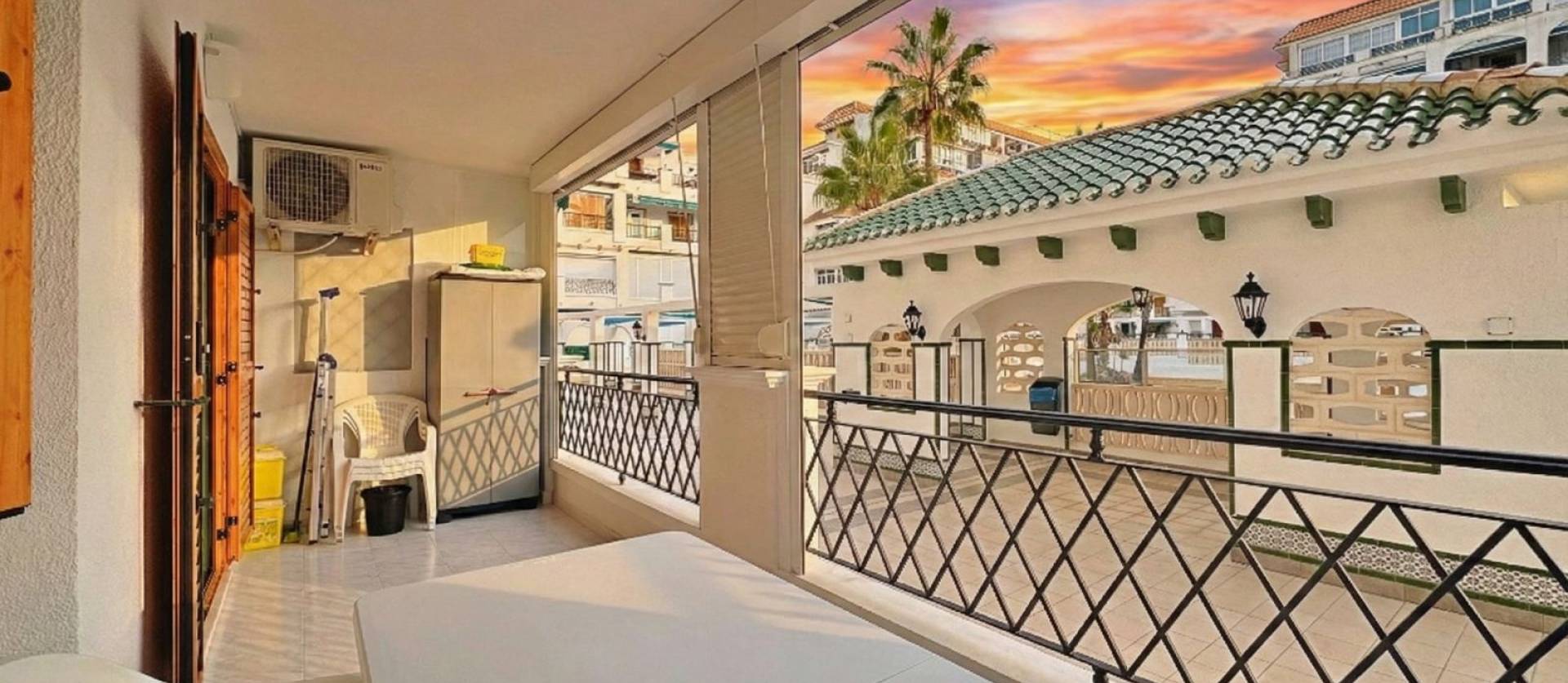 Sale - Apartment - Torrevieja - La Mata