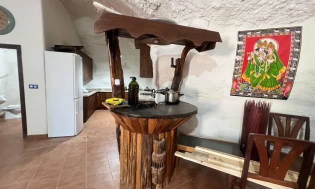 Revente - Commercial - Abanilla