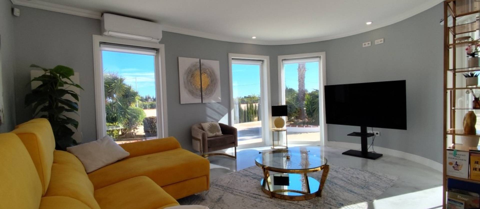 Sale - Villa - El Mudamiento