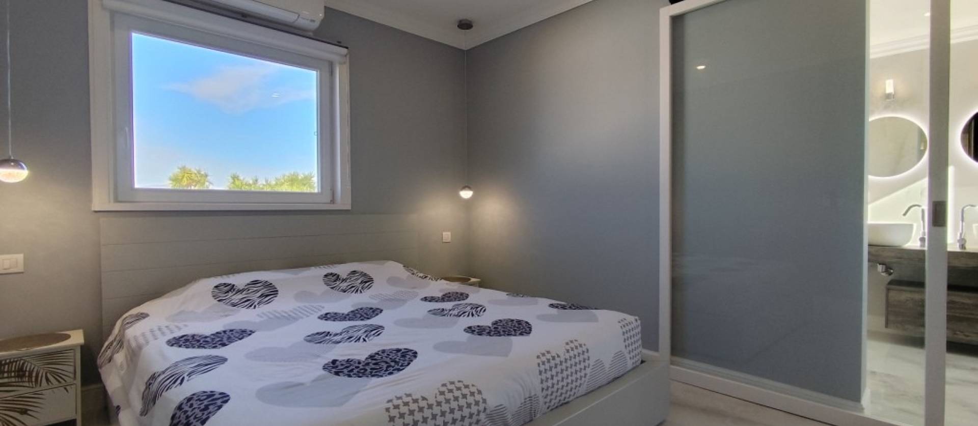 Sale - Villa - El Mudamiento