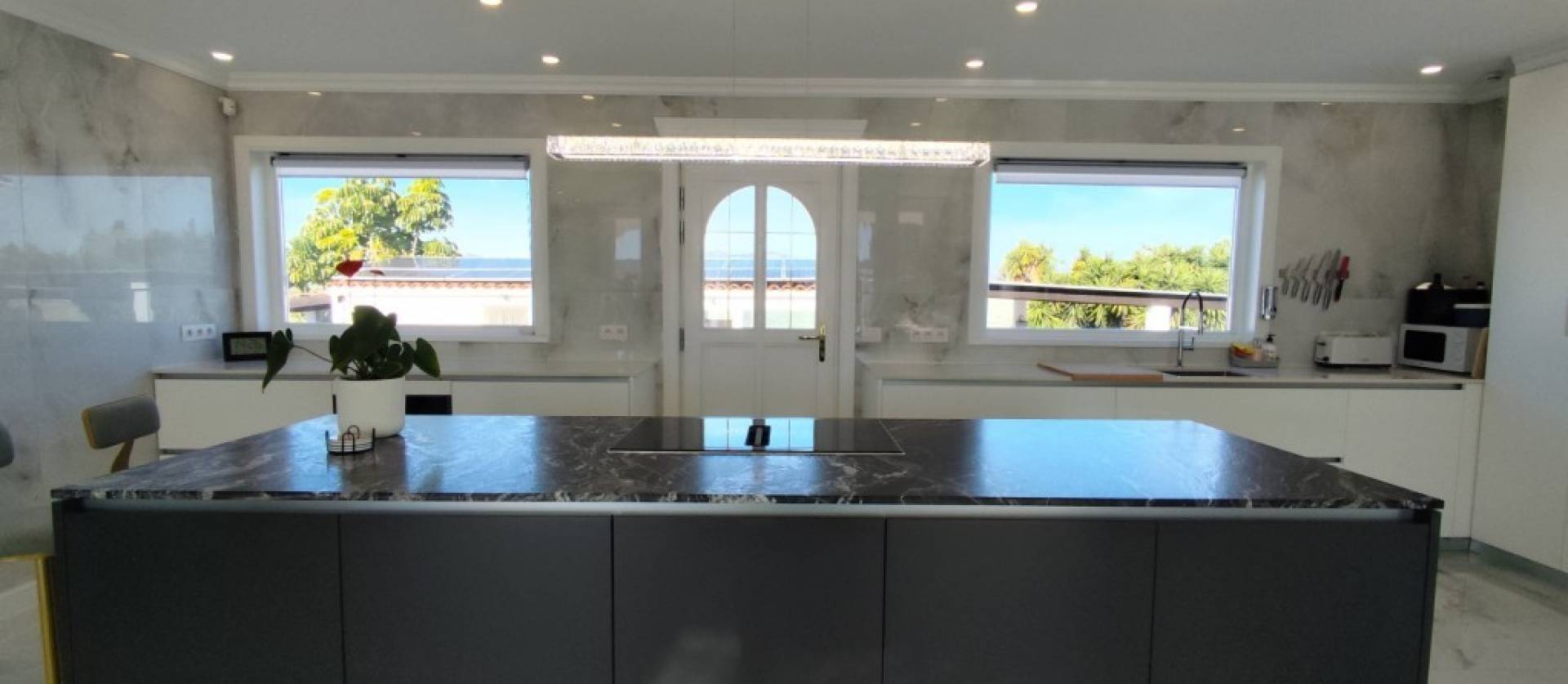 Sale - Villa - El Mudamiento