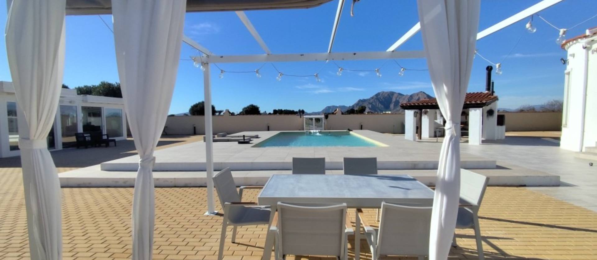 Sale - Villa - El Mudamiento