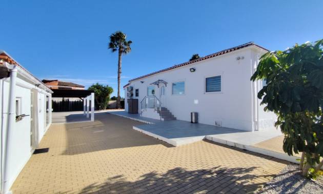 Sale - Villa - El Mudamiento