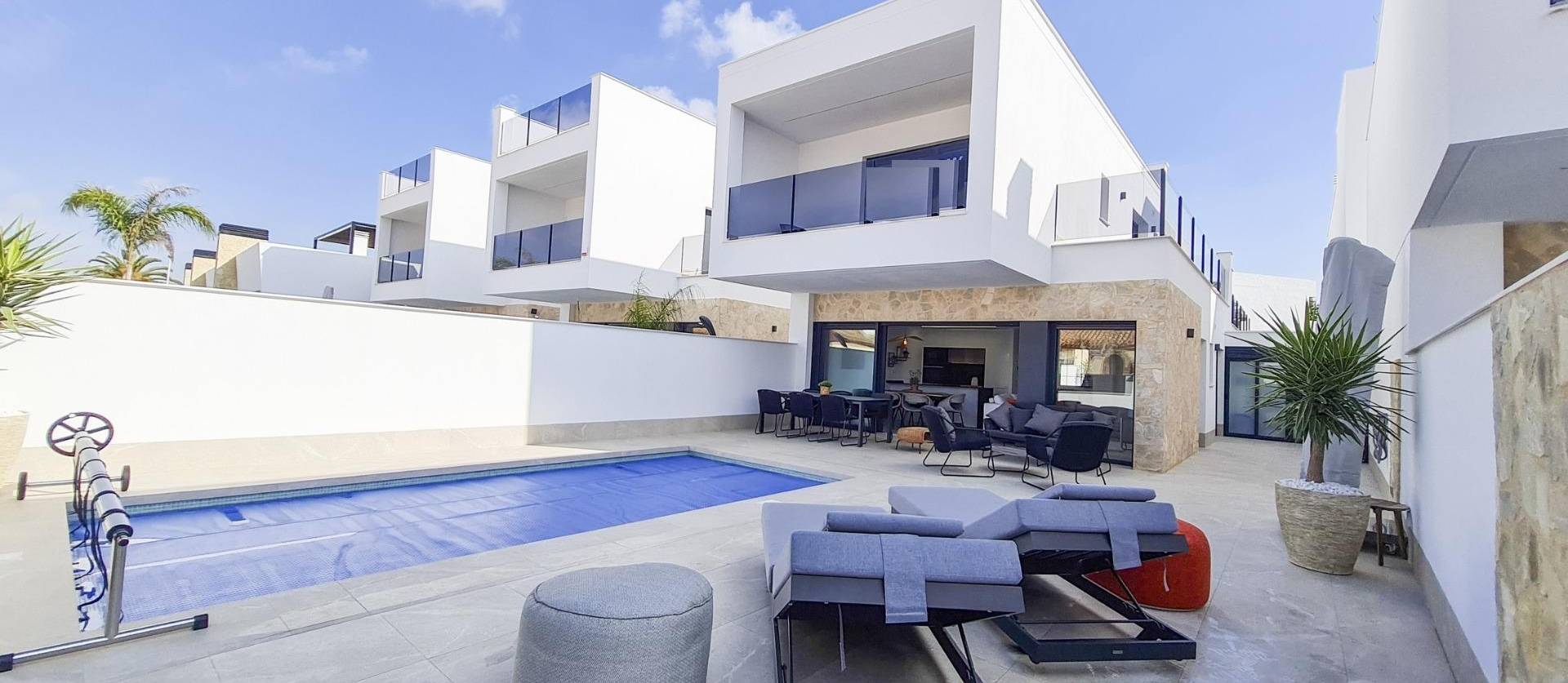 Nueva construcción  - Villa - San Pedro del Pinatar - Los Antolinos