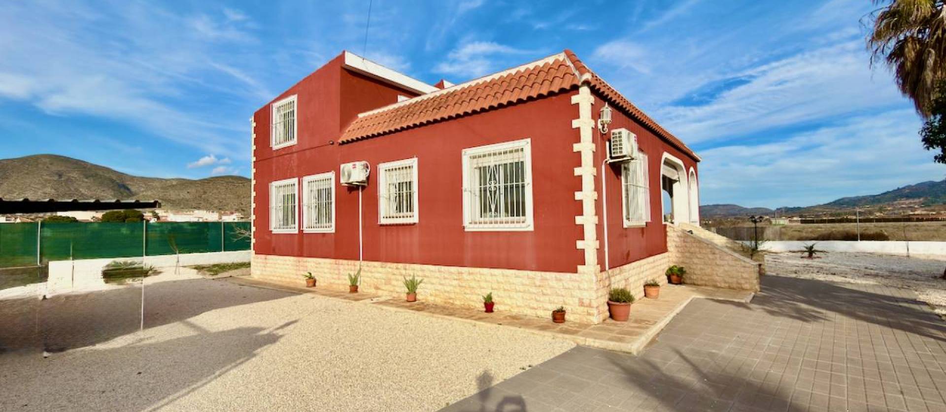 Sale - Villa - Hondón de las Nieves