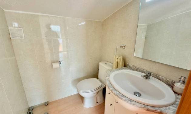 Sale - Villa - Hondón de las Nieves