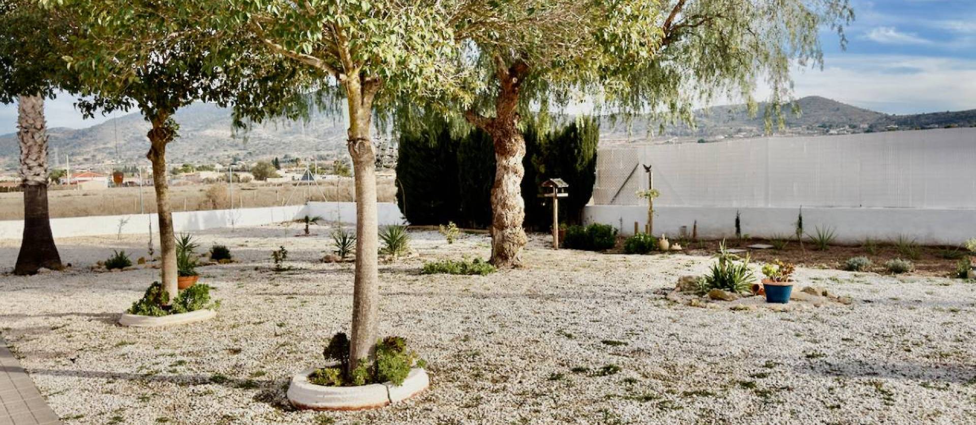 Sale - Villa - Hondón de las Nieves