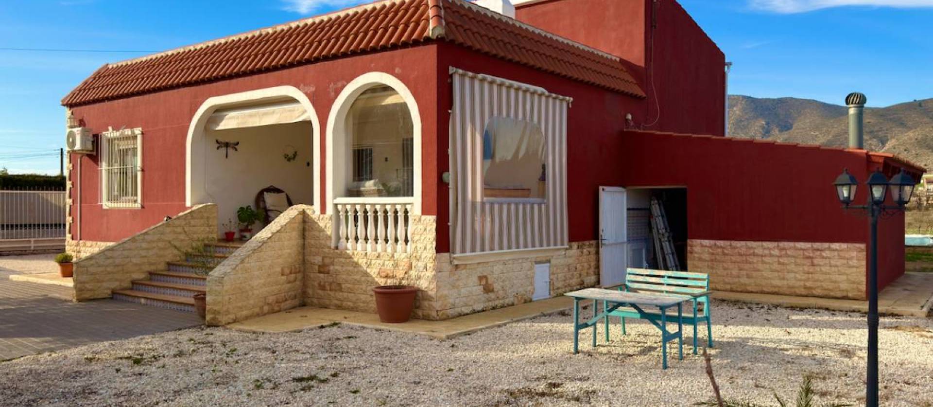 Sale - Villa - Hondón de las Nieves