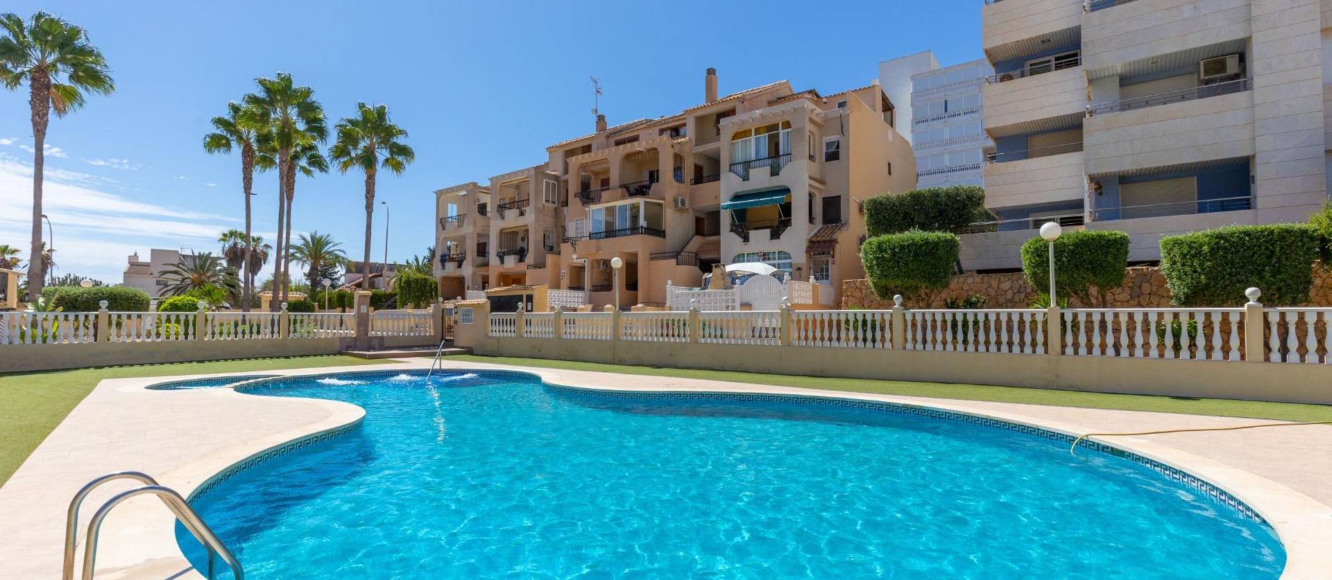 Sale - Villa - Torrevieja - Torreblanca