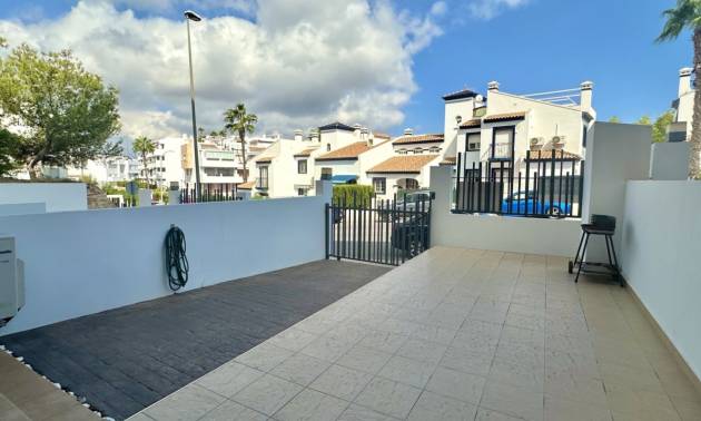 Sale - Apartment - Orihuela Costa - Villamartín