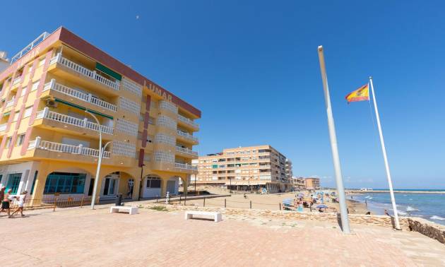 Sale - Apartment - Torrevieja - La Mata pueblo