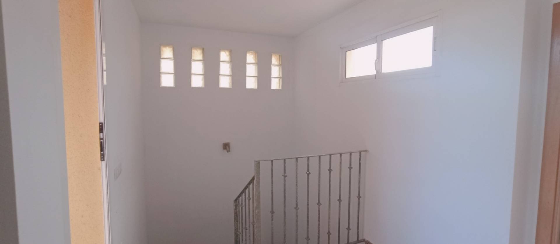 Revente - Semi Detached - La Tercia