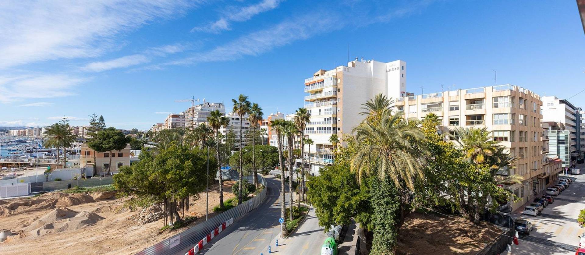 Bestaande woningen - Appartment - Torrevieja - Paseo maritimo