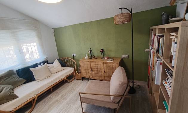 Sale - Villa - Canadas de San Pedro