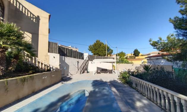 Sale - Villa - Canadas de San Pedro