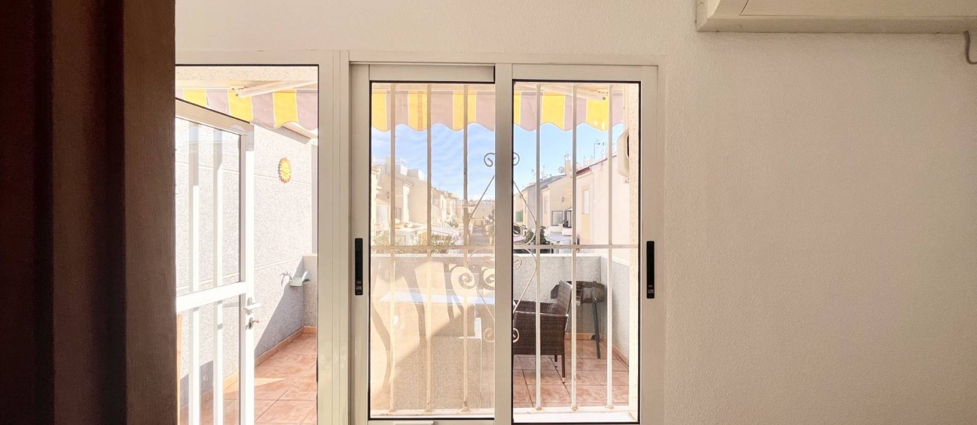 Sale - Townhouse - Torrevieja - La Siesta - El Salado -  Torreta