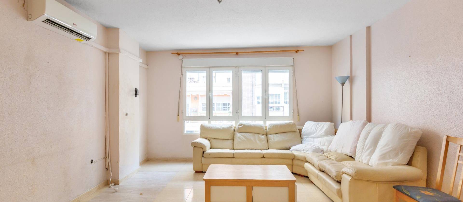 Sale - Apartment - Torrevieja - Centro - Muelle Pesquero