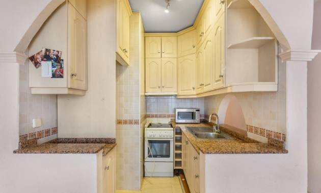 Sale - Apartment - Torrevieja - Centro - Muelle Pesquero