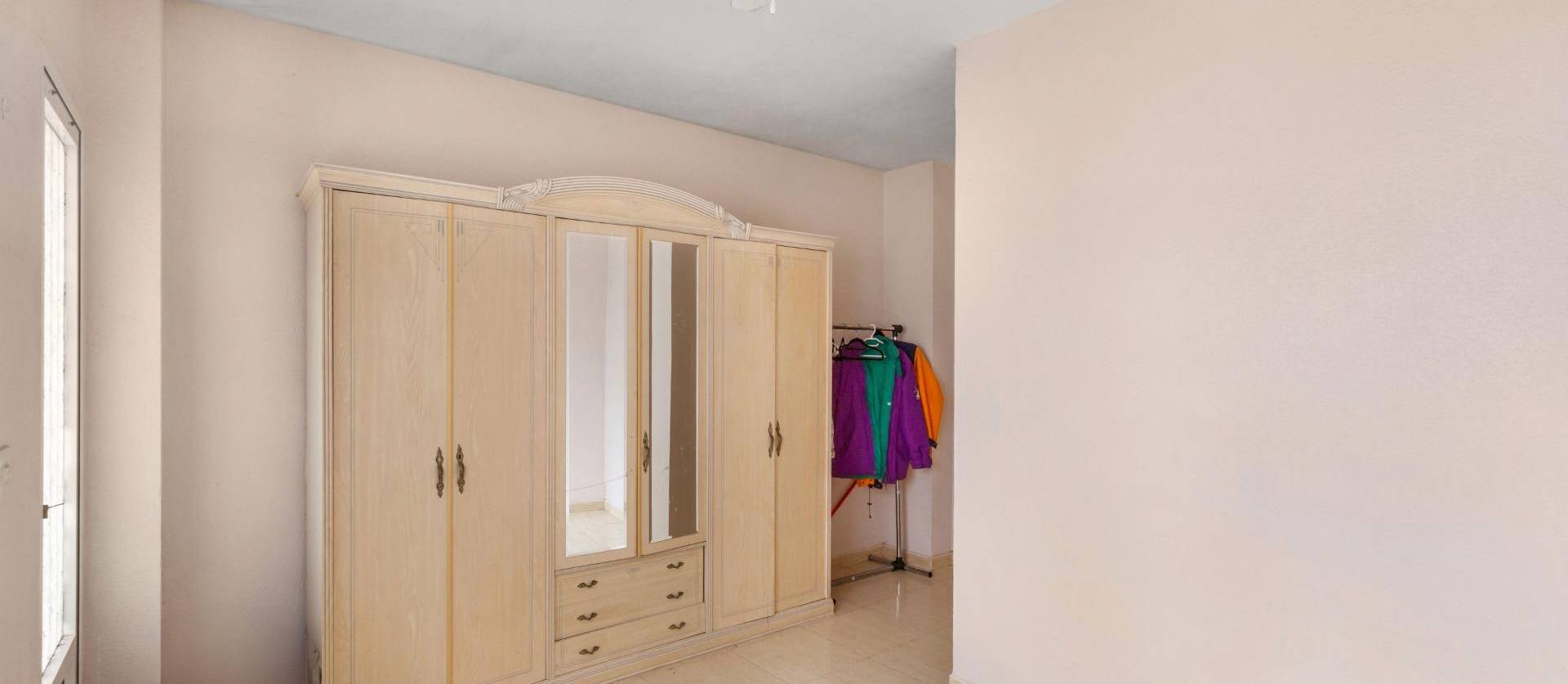 Sale - Apartment - Torrevieja - Centro - Muelle Pesquero