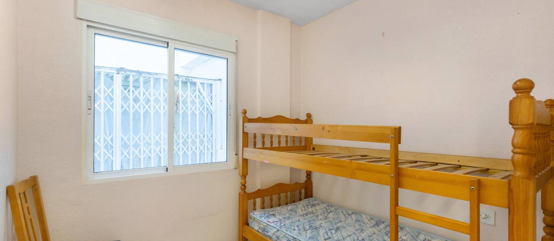 Sale - Apartment - Torrevieja - Centro - Muelle Pesquero