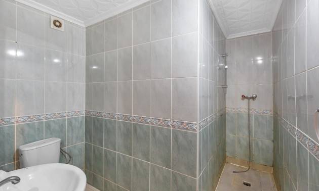 Sale - Apartment - Torrevieja - Centro - Muelle Pesquero