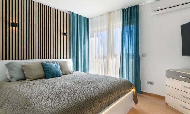 Sale - Townhouse - Orihuela Costa - Villamartín