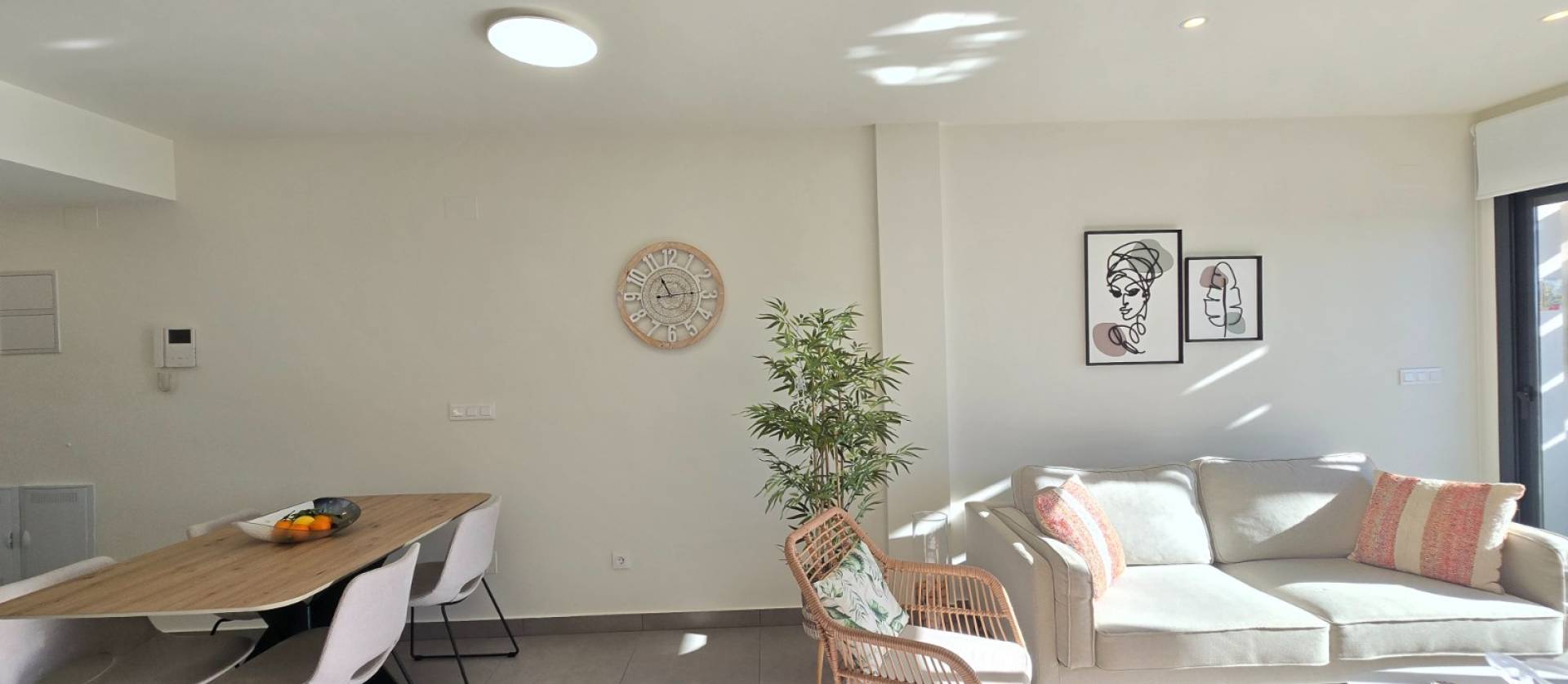 Sale - Apartment / Flat * - Orihuela Costa - Villamartín *